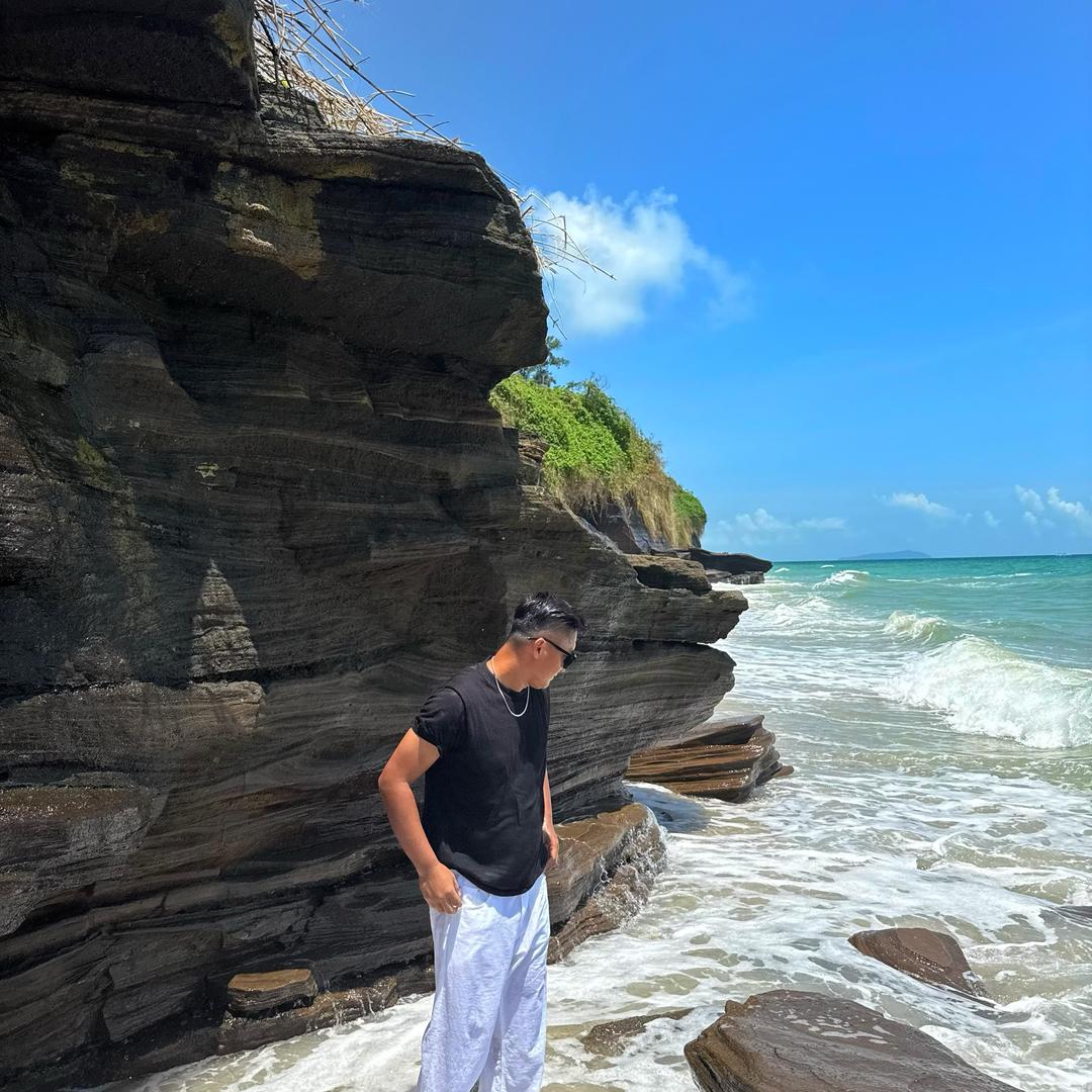 蒙体体育 李老师（青少年篮球训练营）