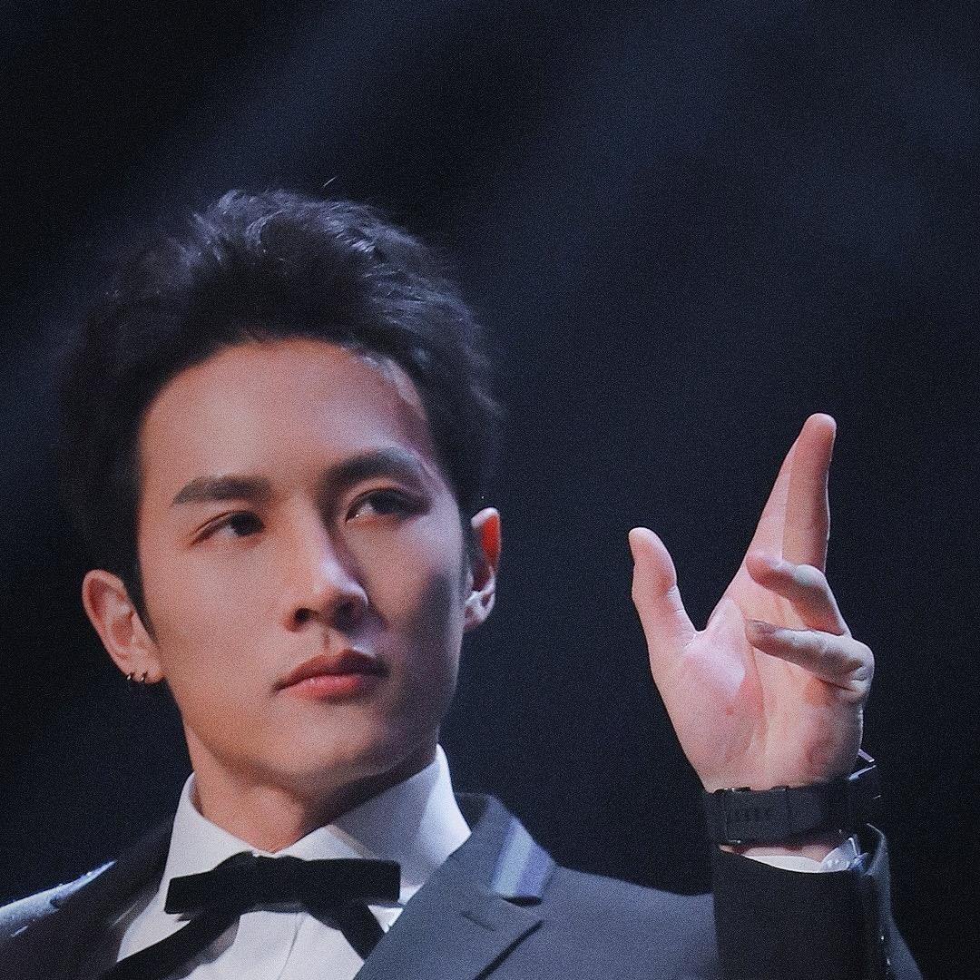 胡浩美声男高音