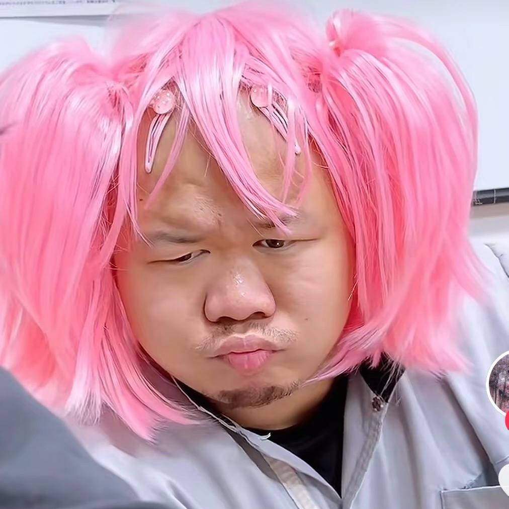 丣丣