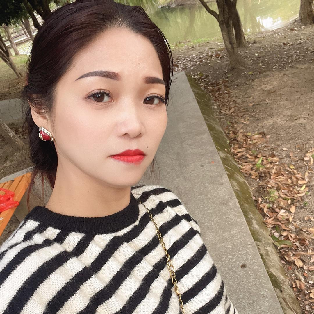 @多喝一丢丢💋