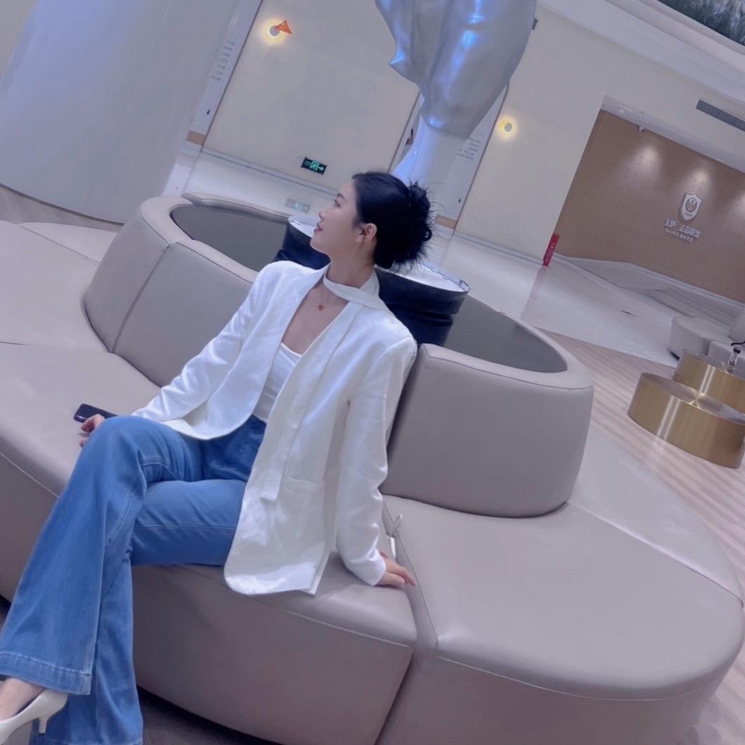 DW轻奢女装 吾悦广场店