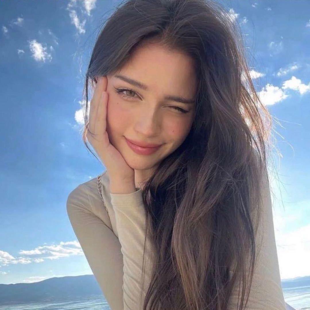 ㅤㅤᅠᅠᅠㅤㅤㅤㅤㅤ零 零 .