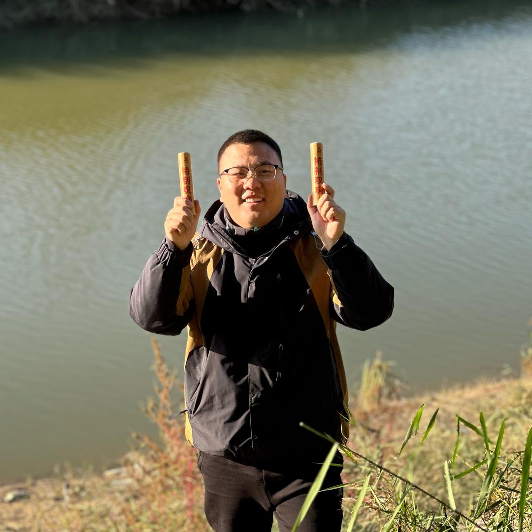 茄子新车  王龙柱