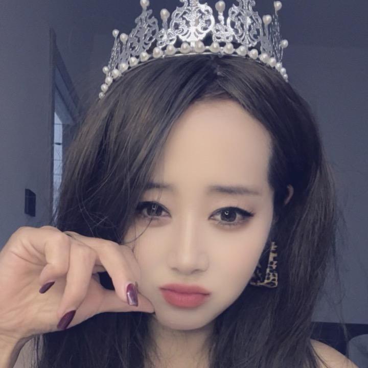 伟小伟