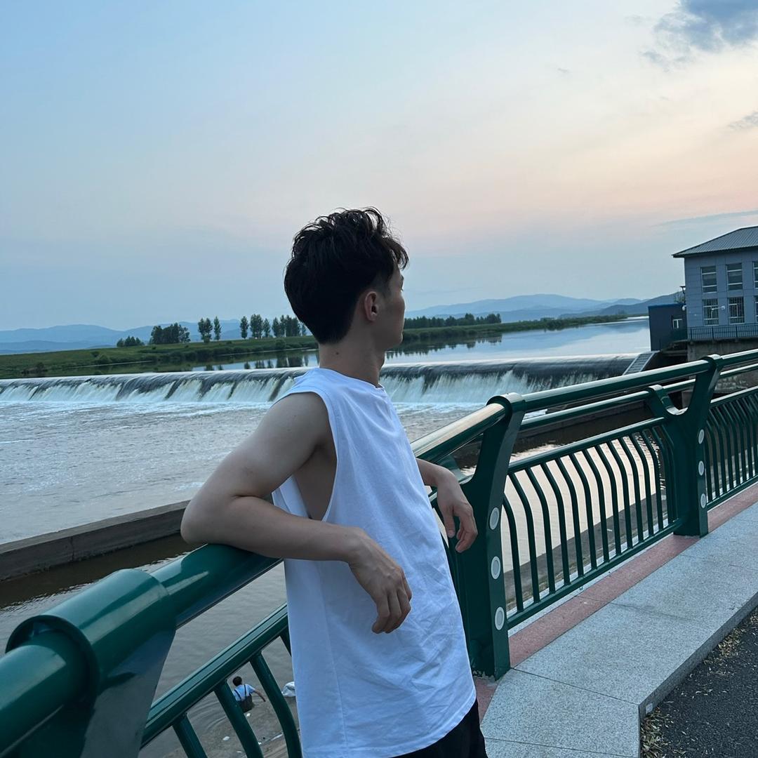 耿耿🤔