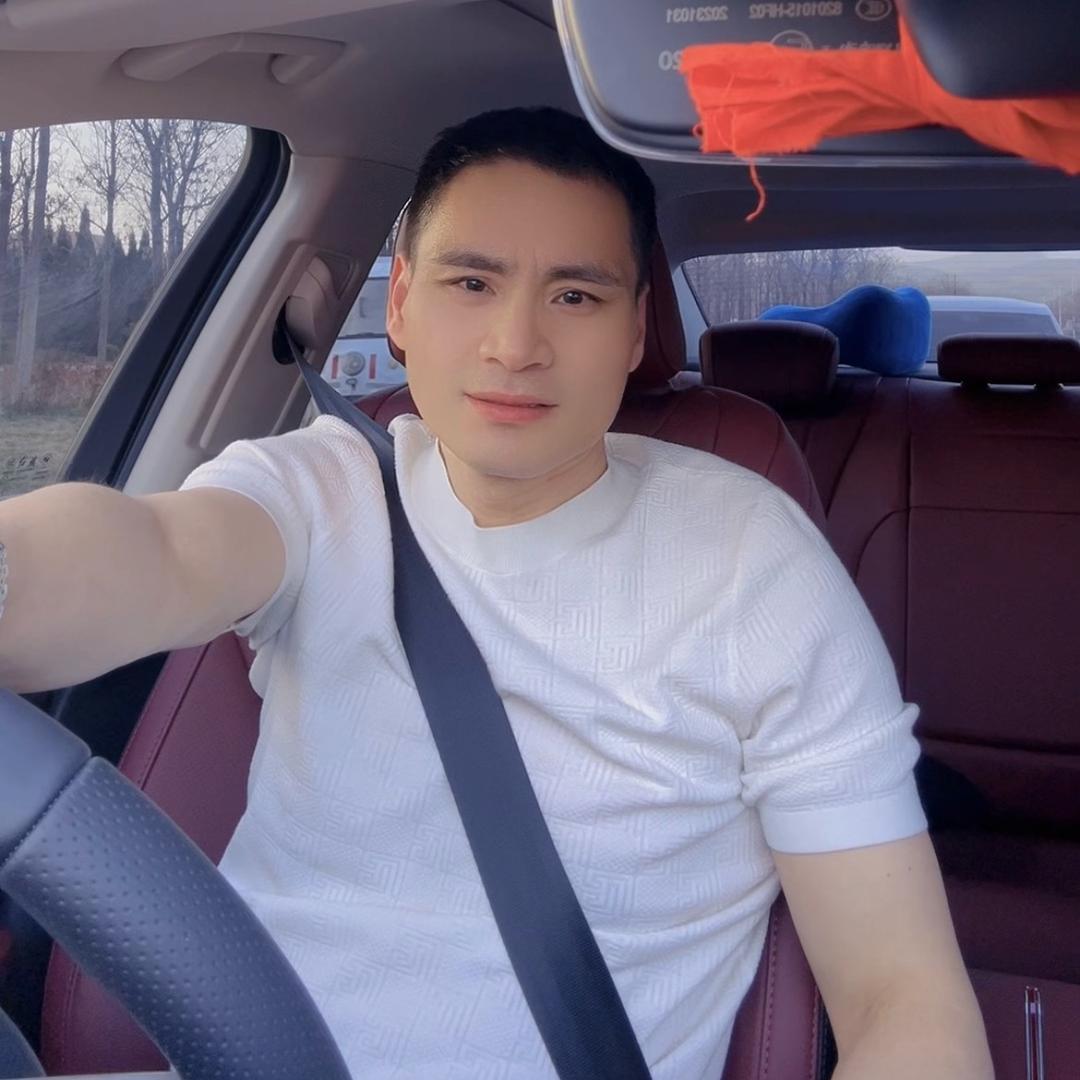 雅安大兴大春烧烤店