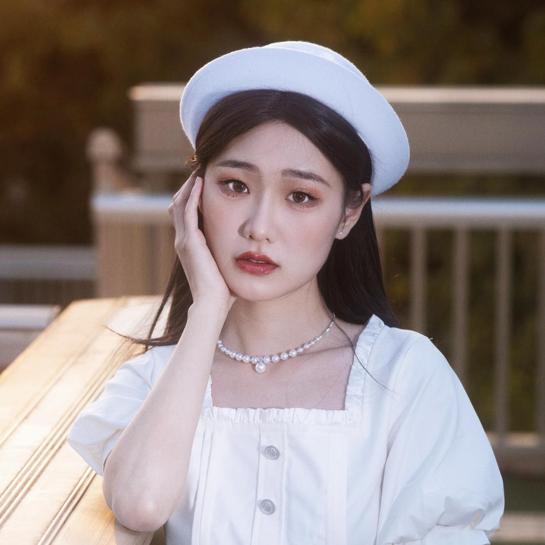知知