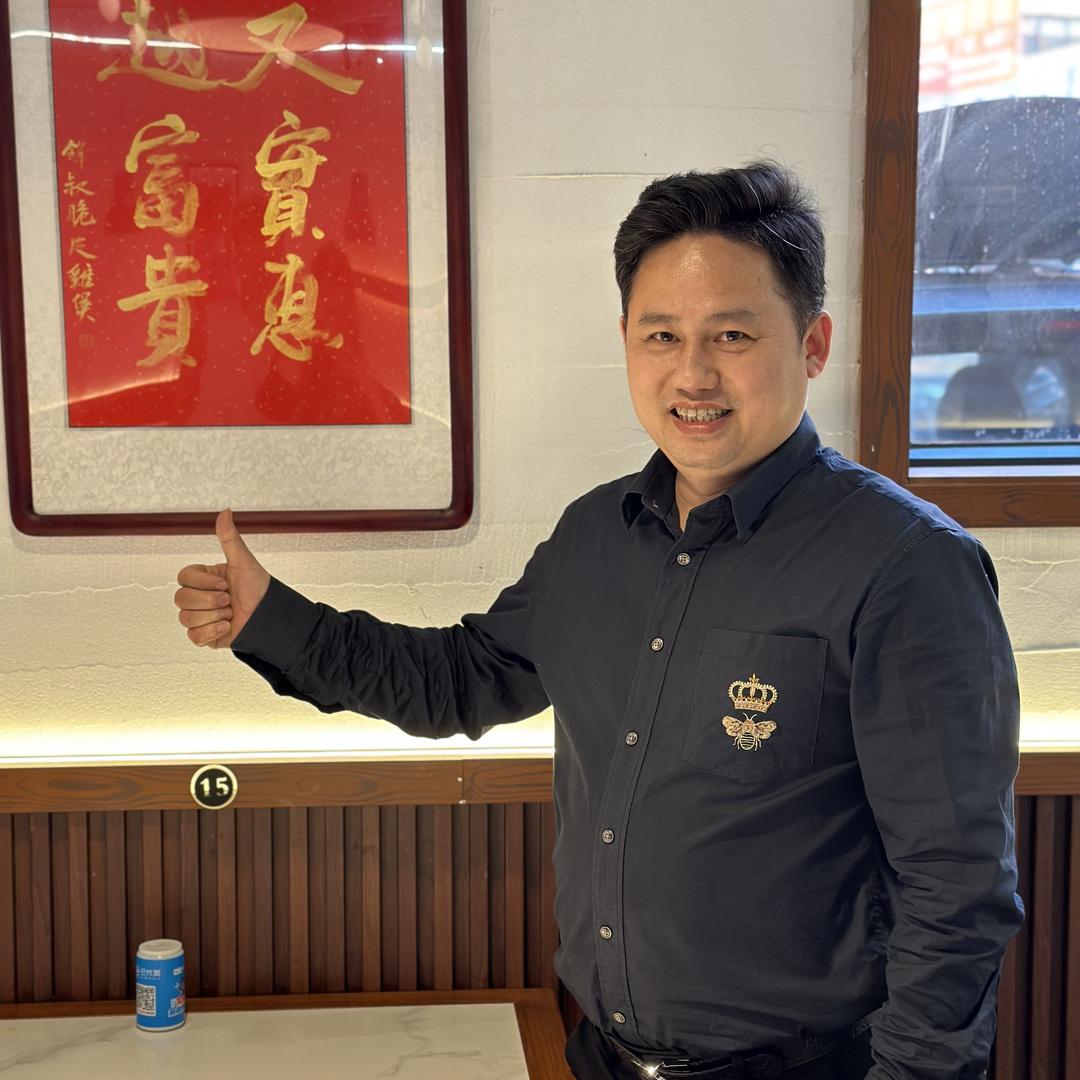 锋哥炭炉鸡煲美食