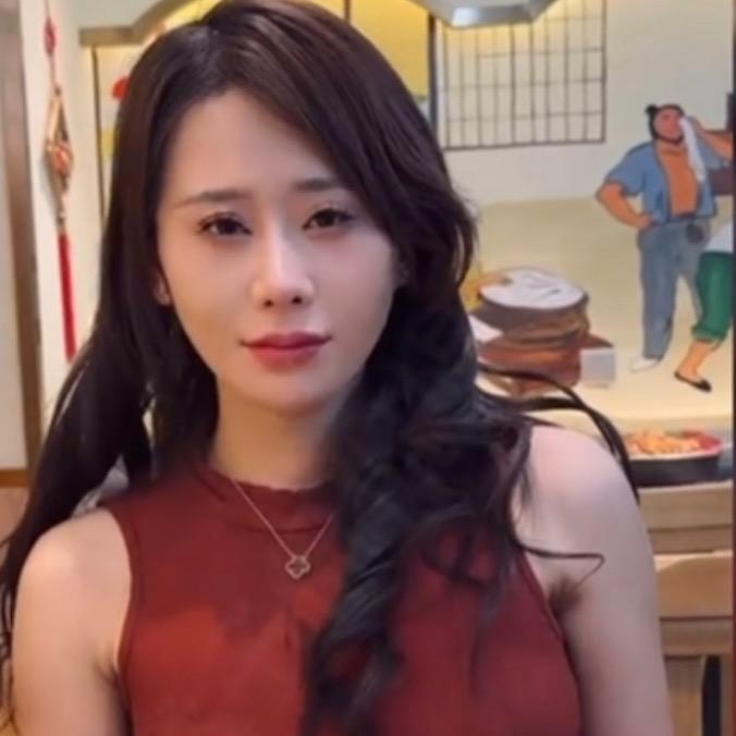 珊珊老板娘