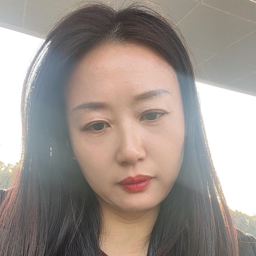 芷君