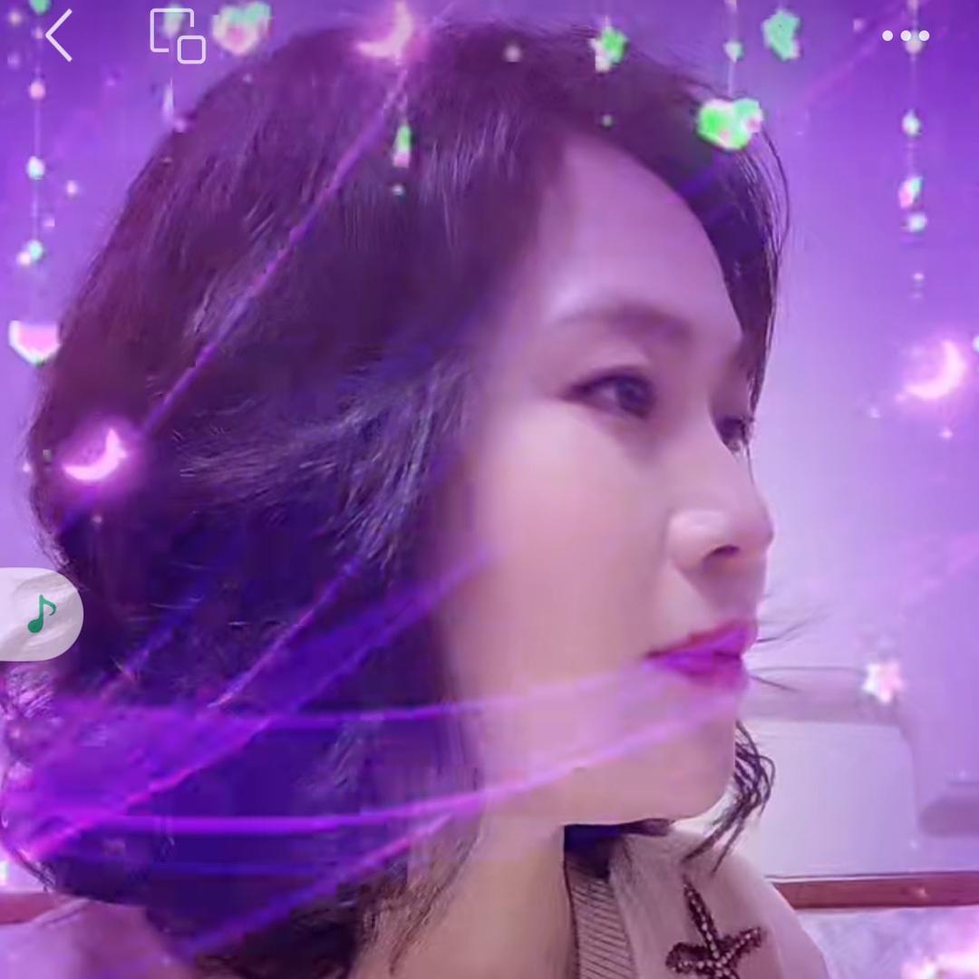 风雨彩虹