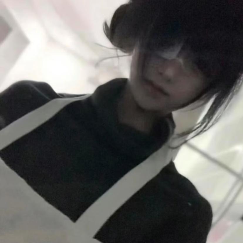 𝖜𝖍𝖎𝖙𝖊（拿图看主页