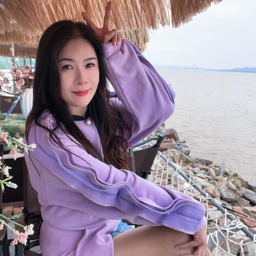 ༦༄ིོོ何洛瑶༊࿐🌸