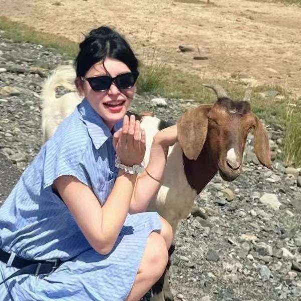 阿豆今天穿什么