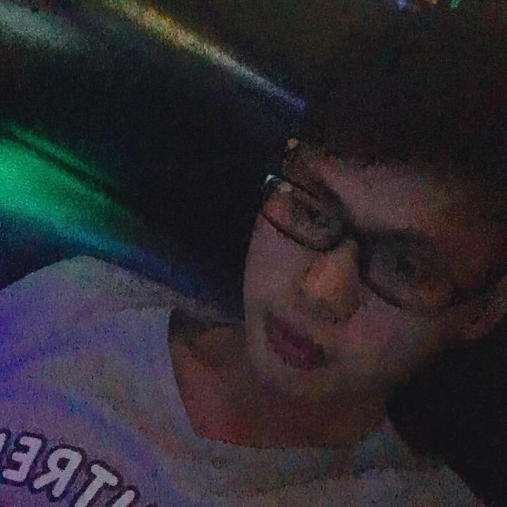 Zho♡(⚈᷁‿᷇⚈᷁)ou