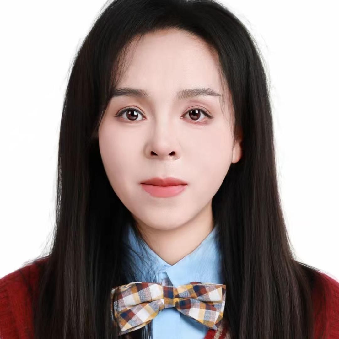 熊小小
