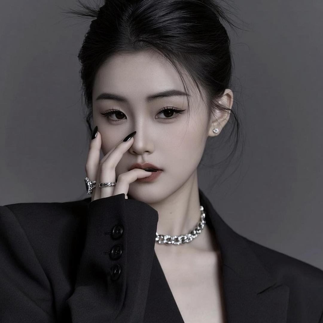 女发型师KK