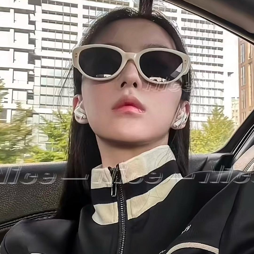 小Y🐯