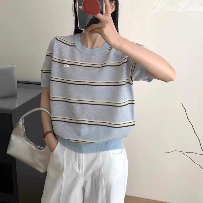 稚语女装工厂店