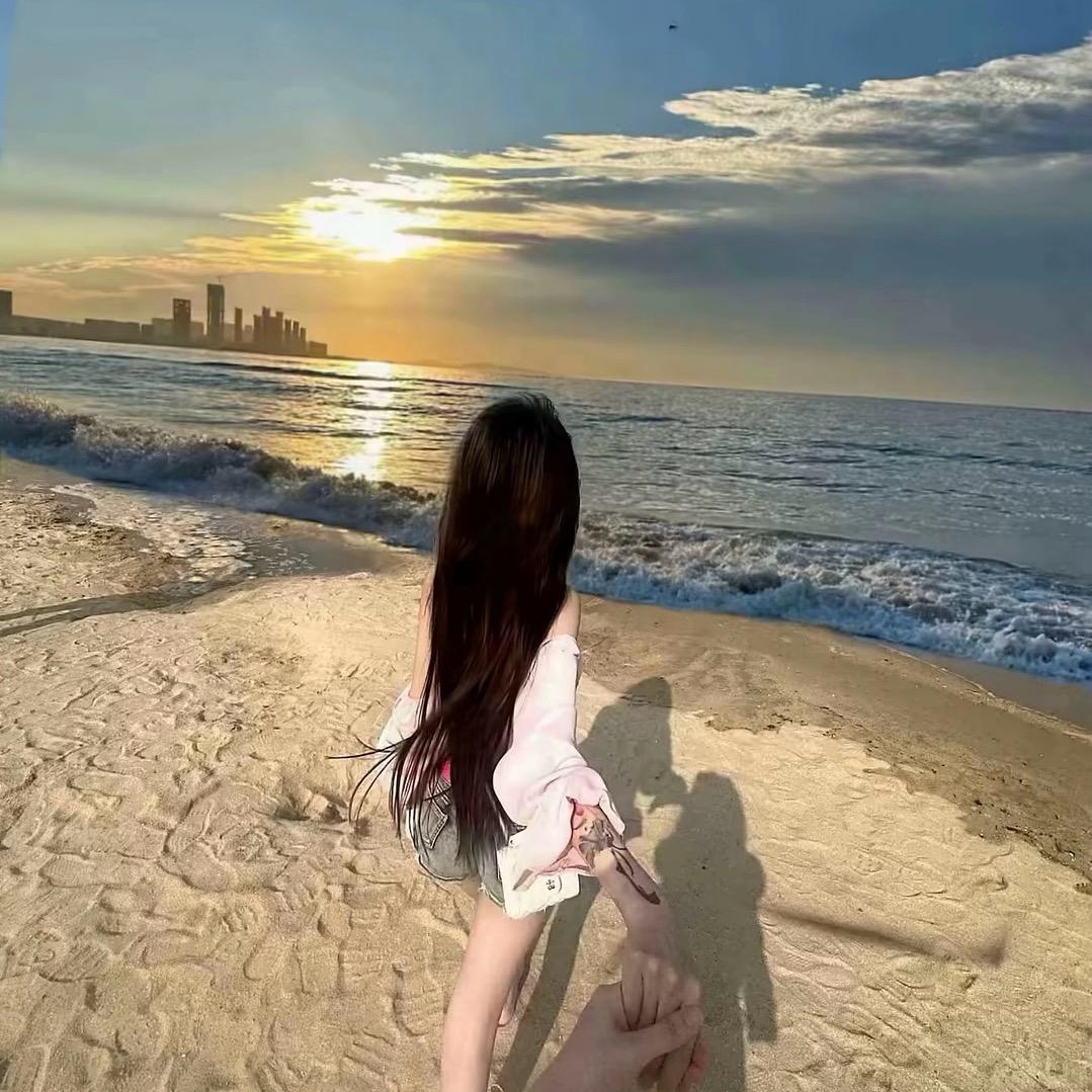 配角