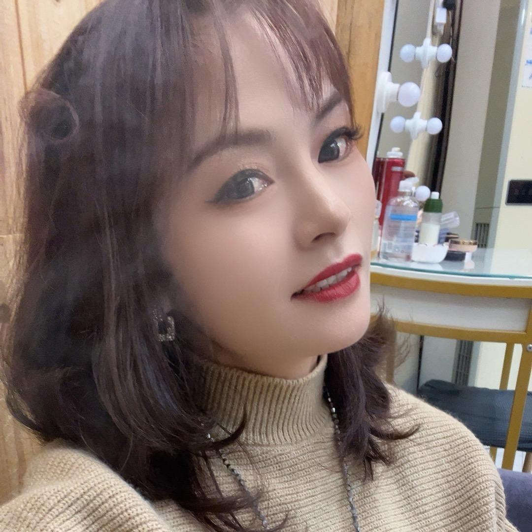 伊人红妆