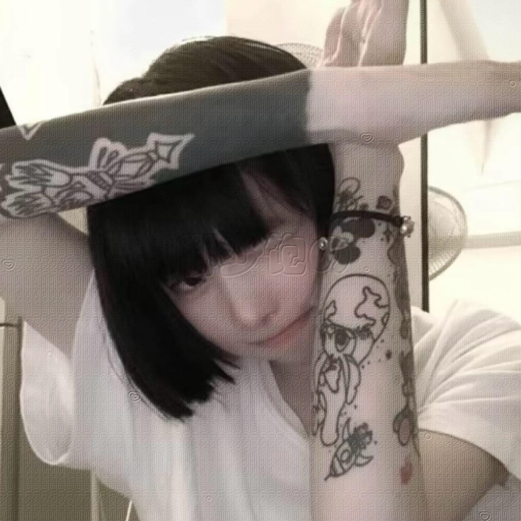 颜
