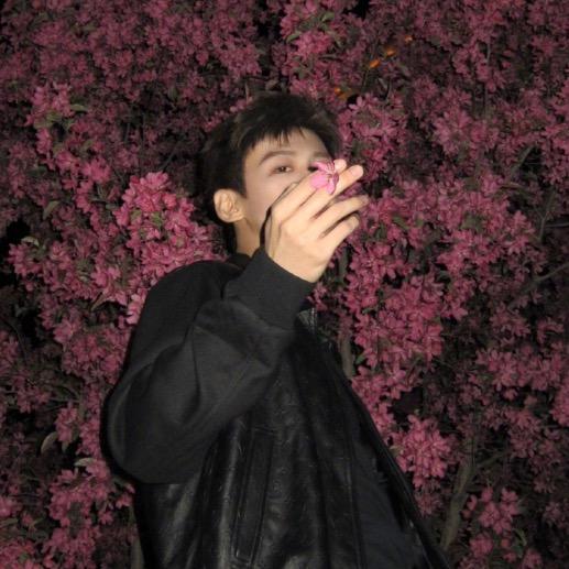 晚风吹人醒