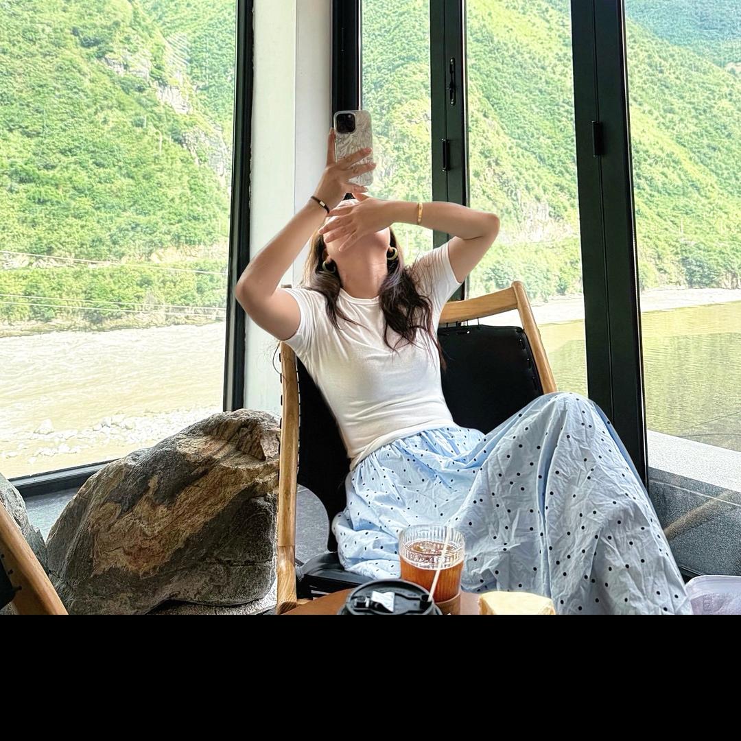 🍀蓝胖子🌵有间花店