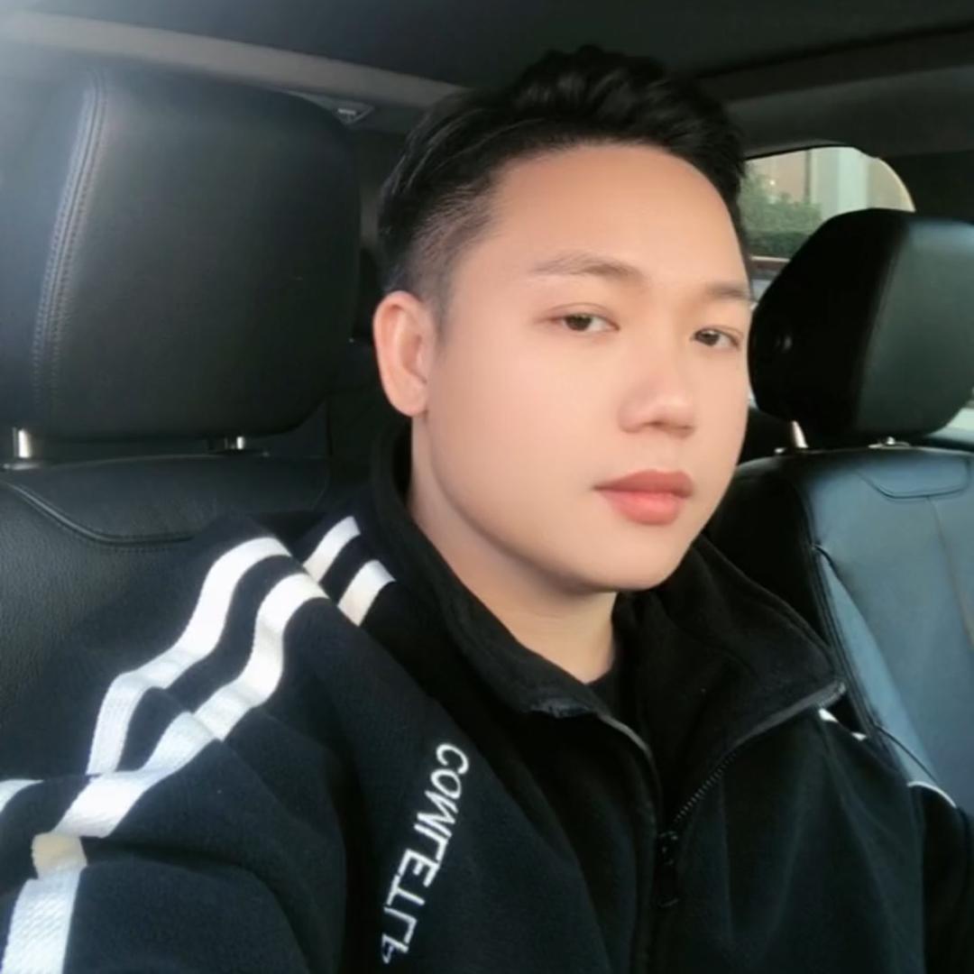 蓝天白云🌌