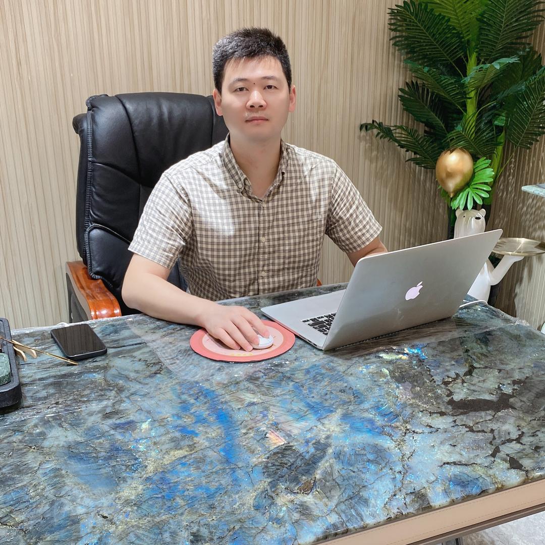 老樊.品灿奢石工厂