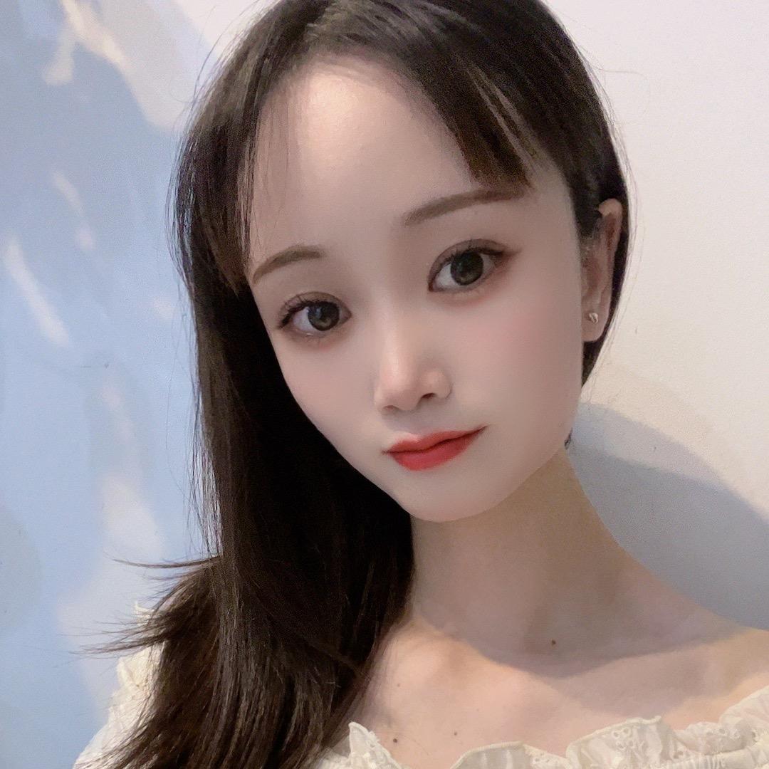 @快鱼服饰连锁店～欢欢吖