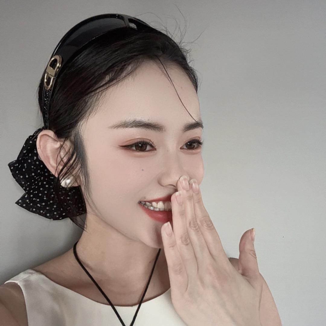 Yi  Mei院长~皎皎