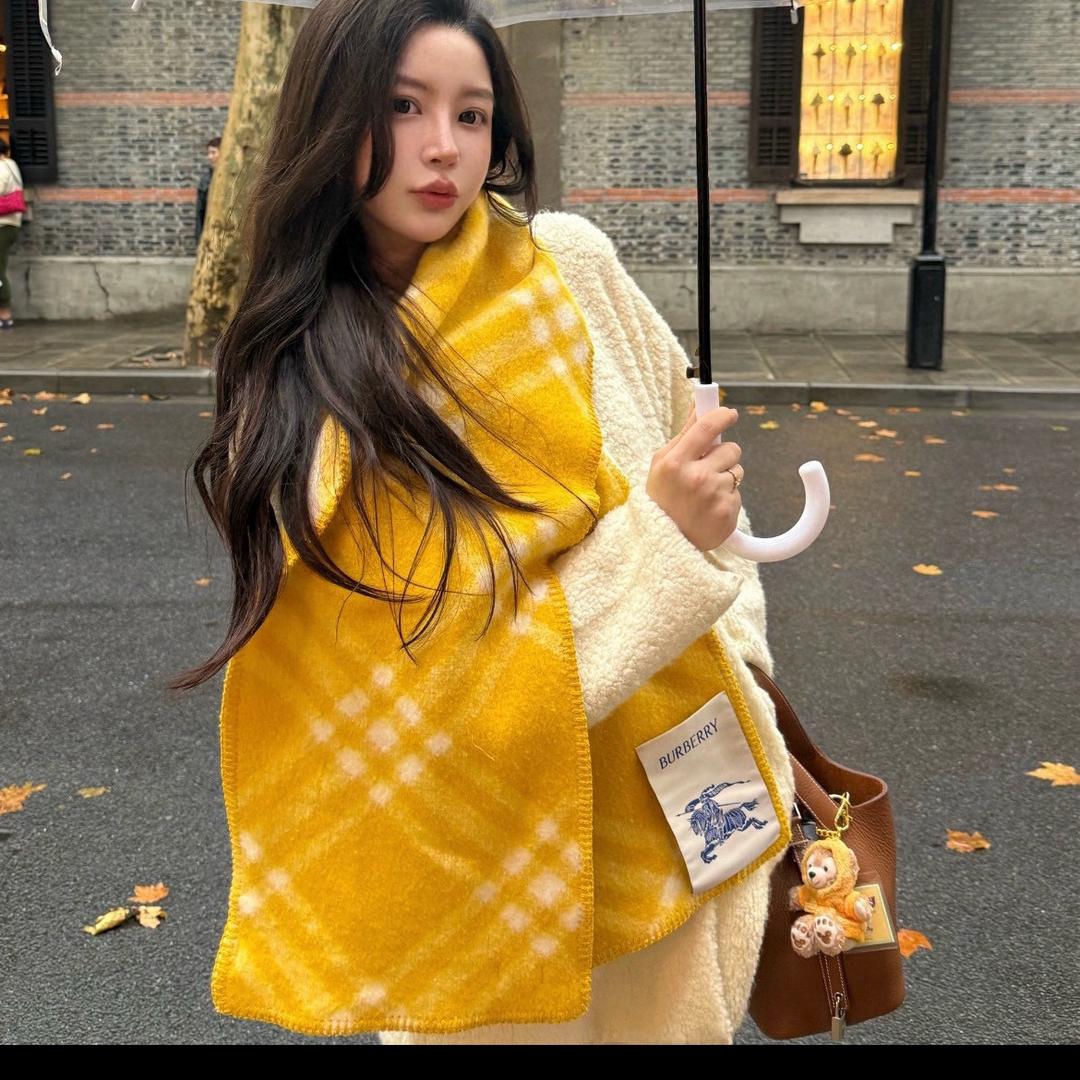 奈奈在意大利时尚买手店