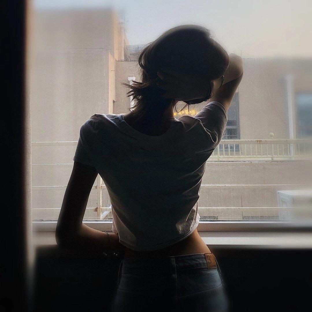 四月. 🍥