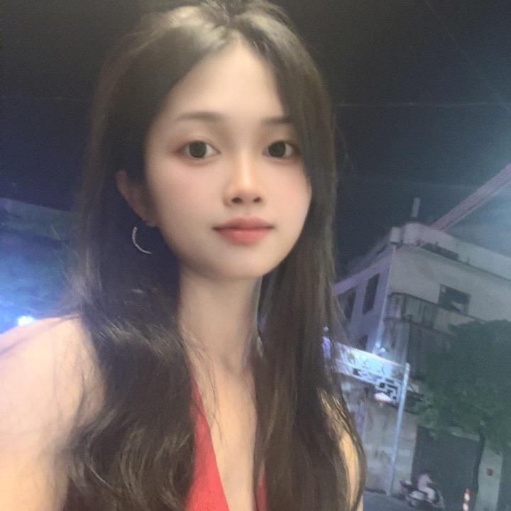 .丫 茵