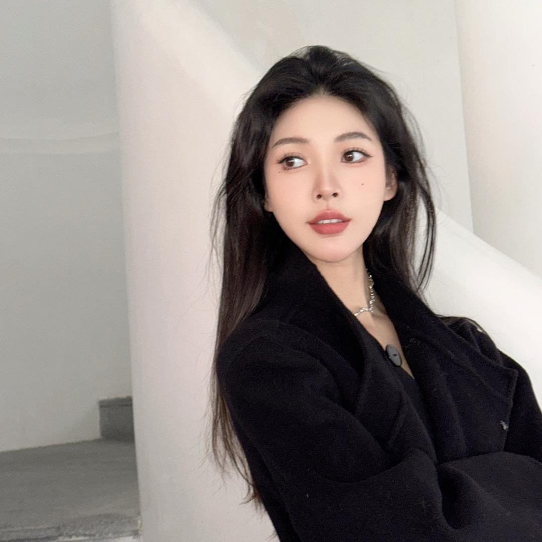 LiuYao轻奢定制