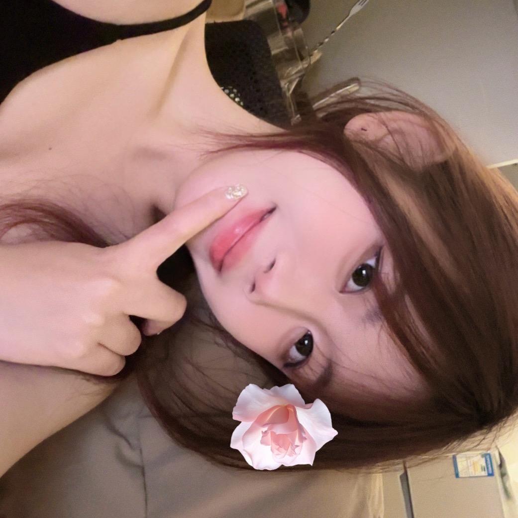 XIXI欣