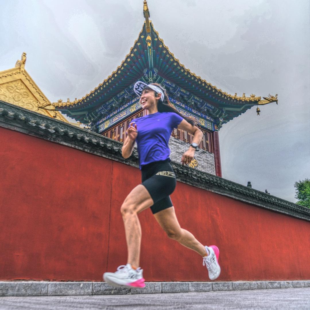 不寻常的乐乐