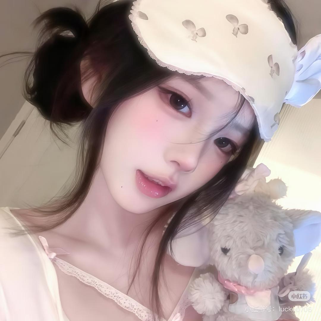 卷个泡芙吃🎀