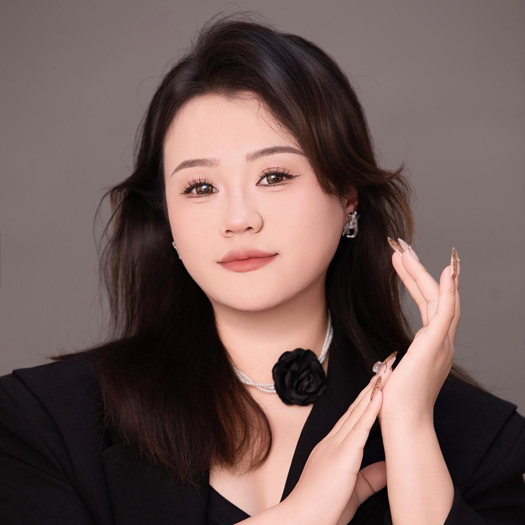 吾行养车-李灿灿