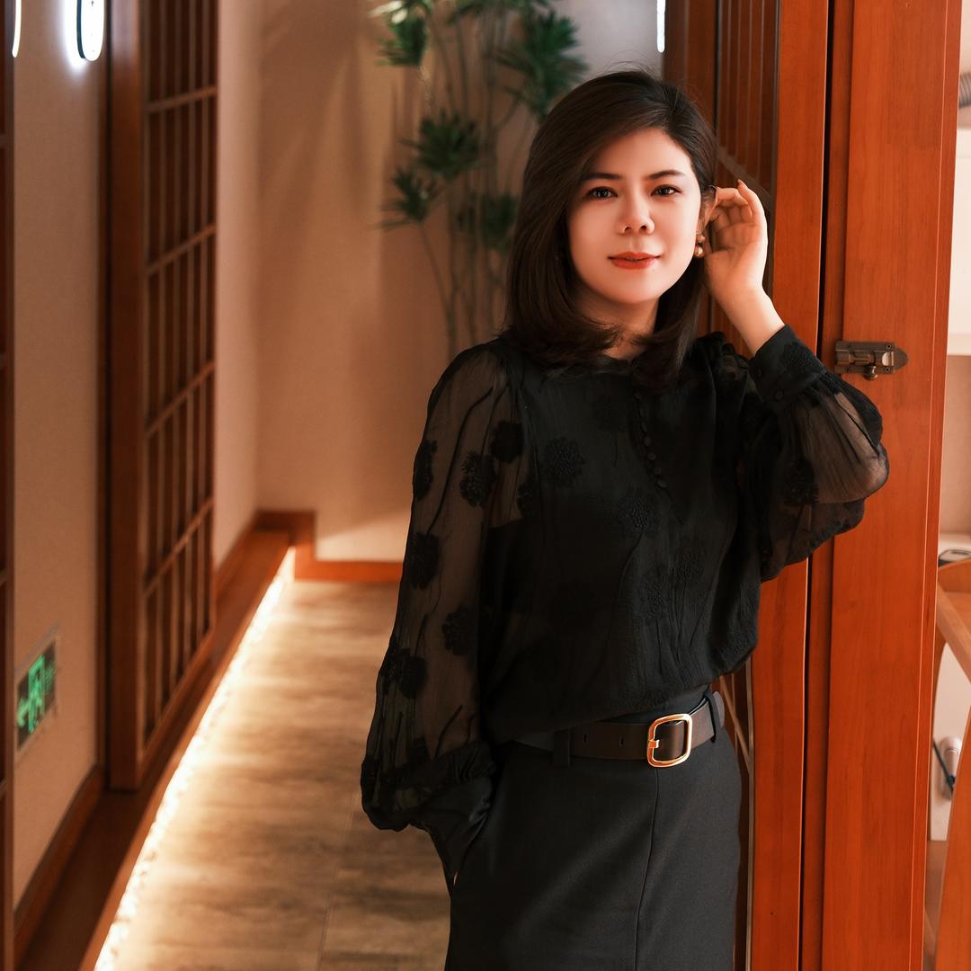 郑州美睫一姐媛媛·咖啡遇见美甲