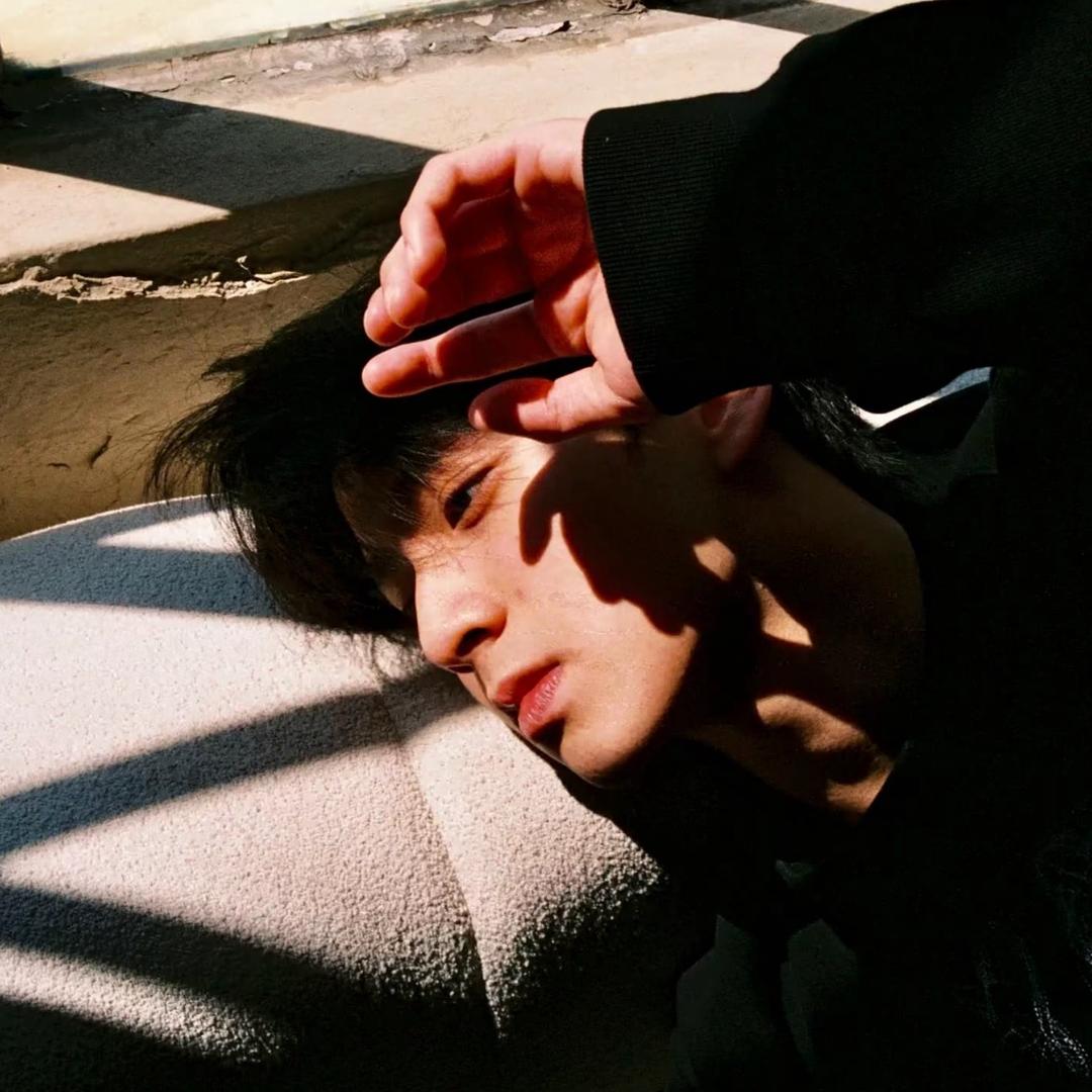 如果爱比金钱多