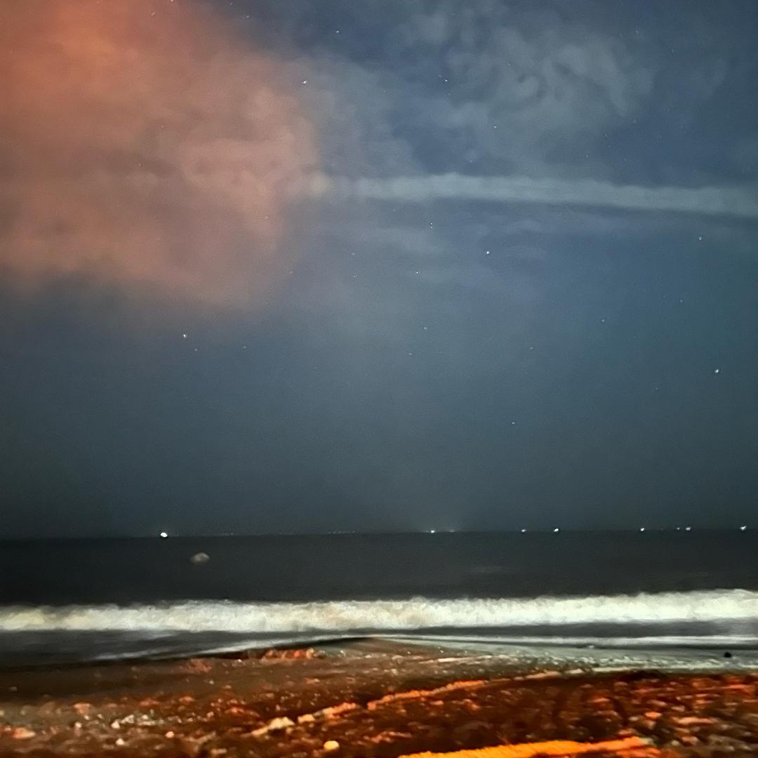 🌖