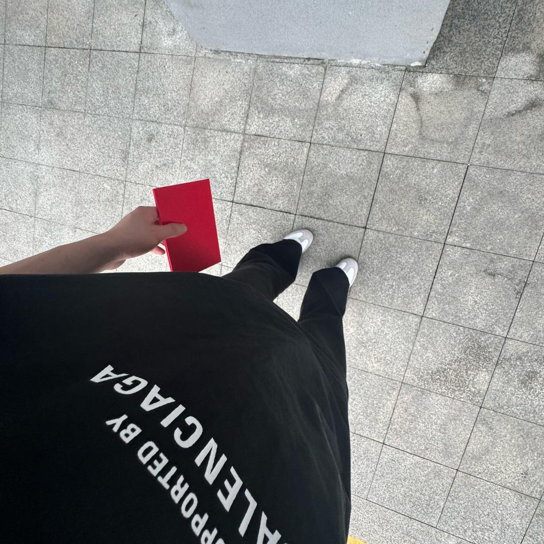 巴黎的程\.
