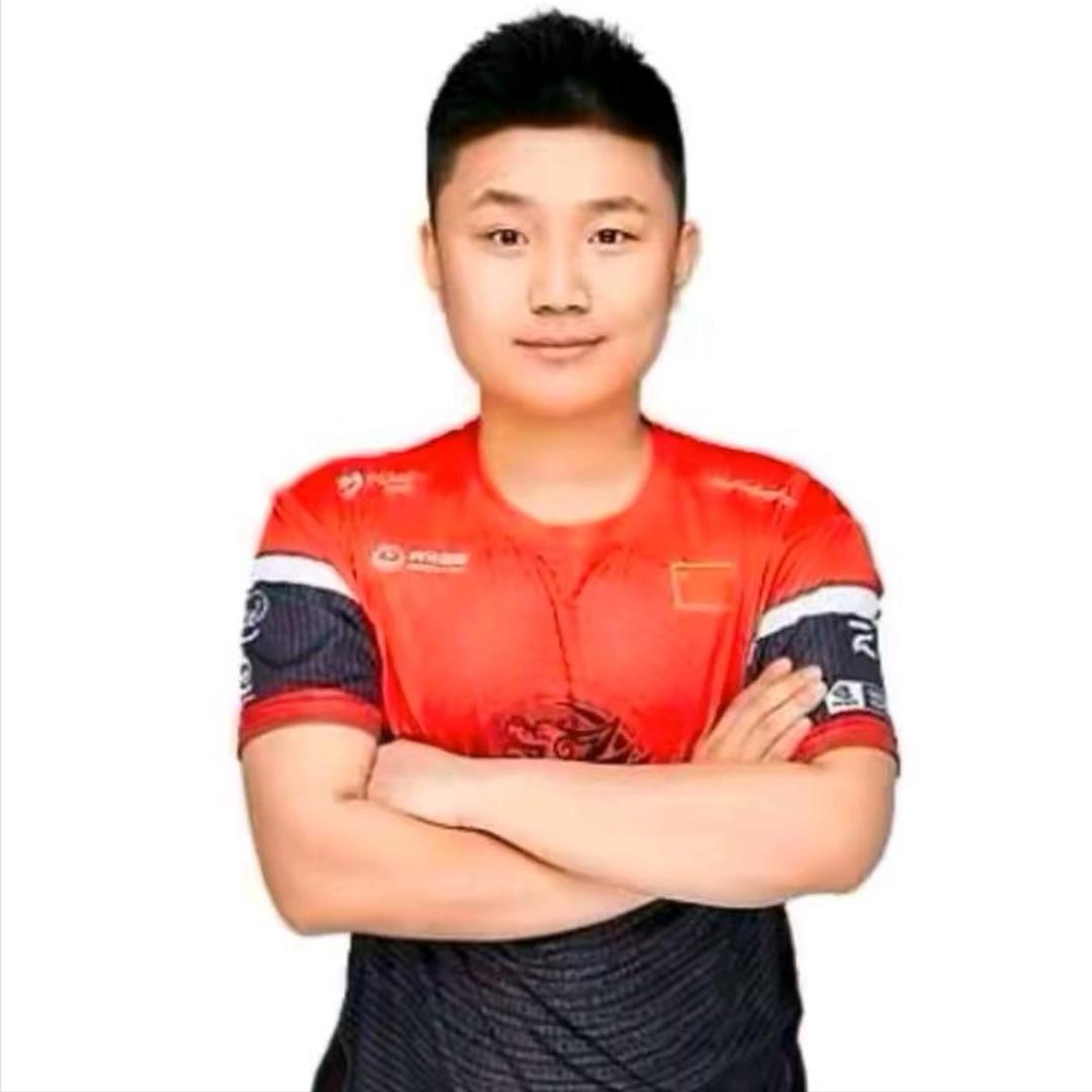 职业选手吕郑豪