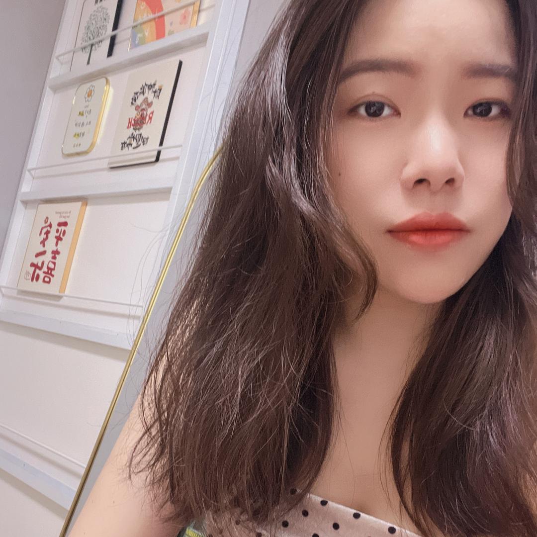 🍀何大花〰🍄