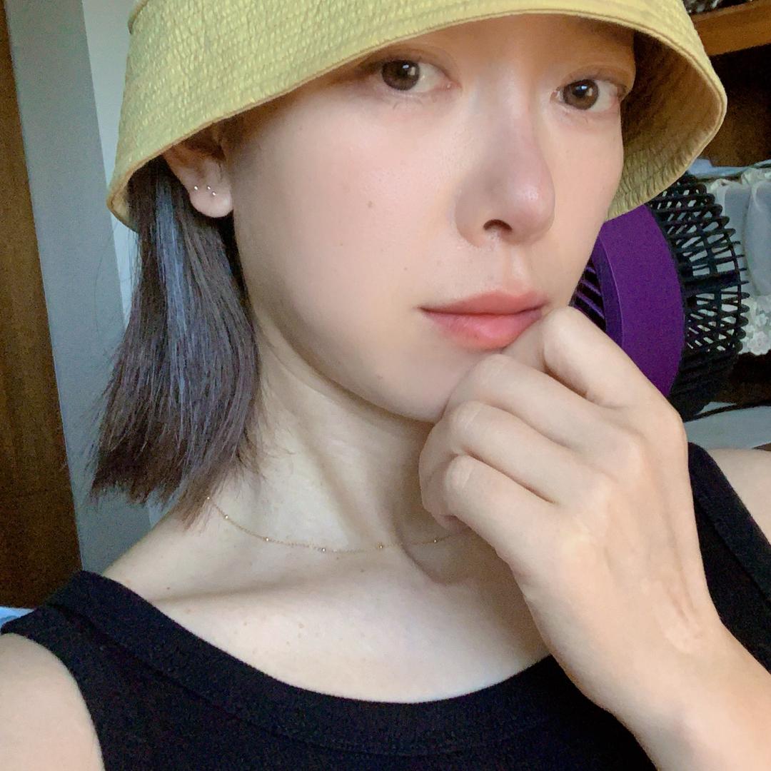 林颜
