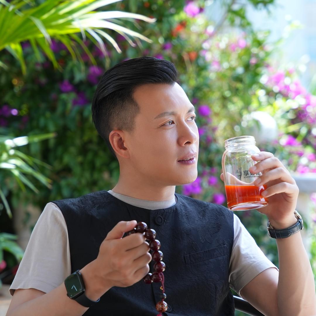 闪哥咋还不老