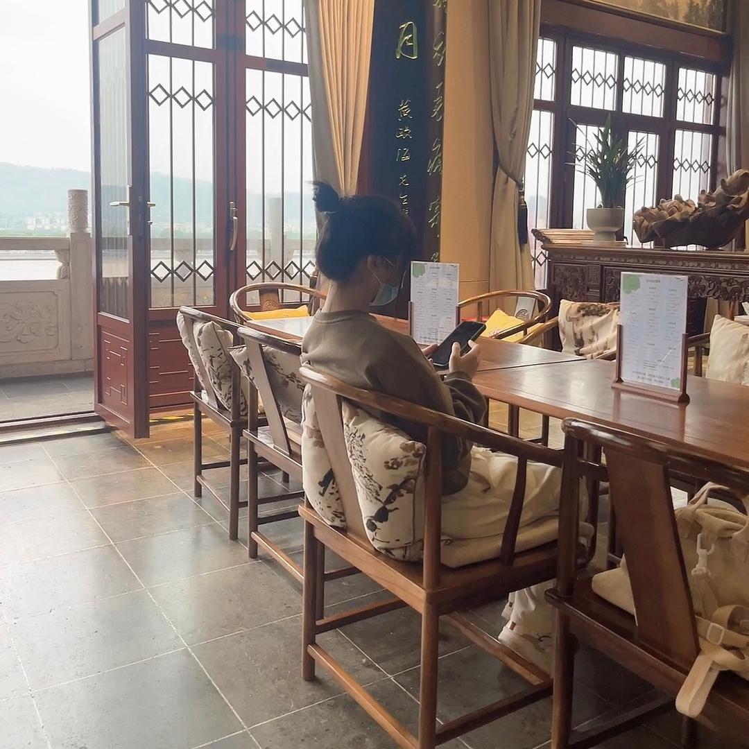 一直很乖啊