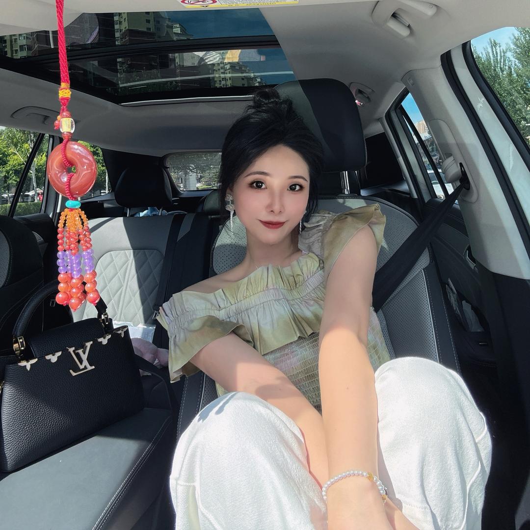 董小妮啊